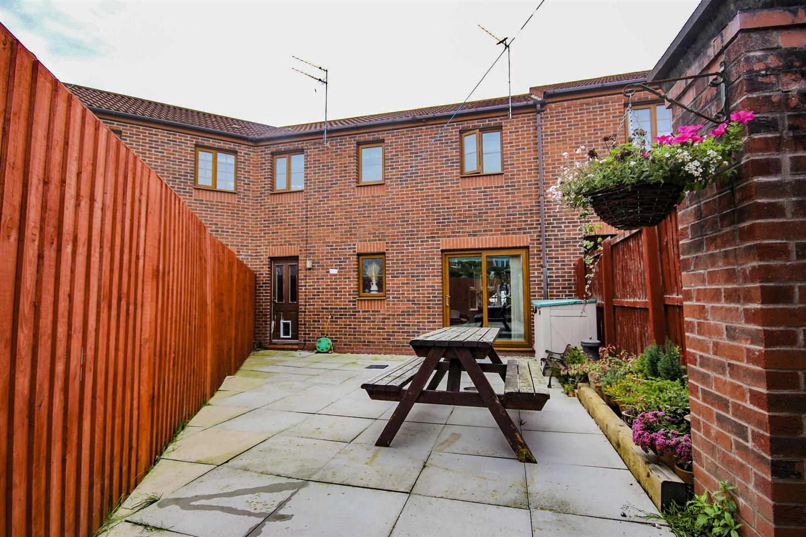 2 Bed Mews House For Sale - Main Image